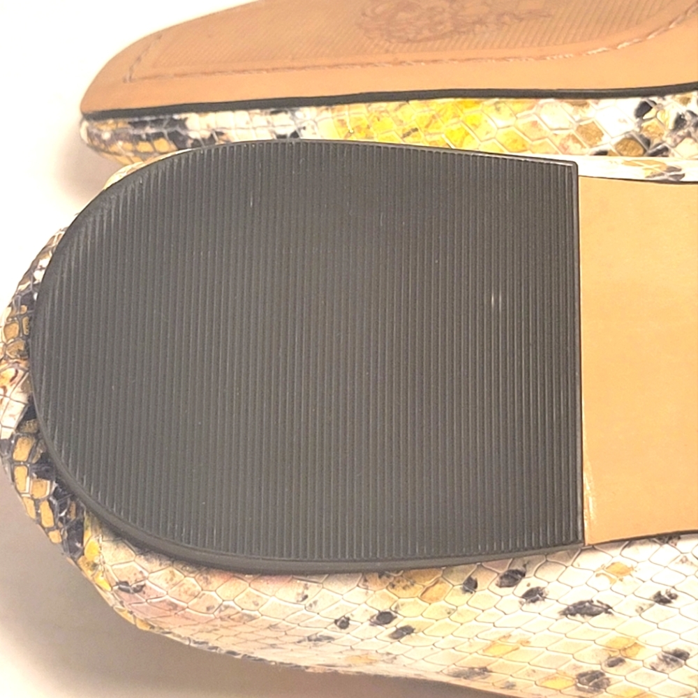NWOT VINCE CAMUTO VC Landerla Snake Loafers - Picture 12 of 15